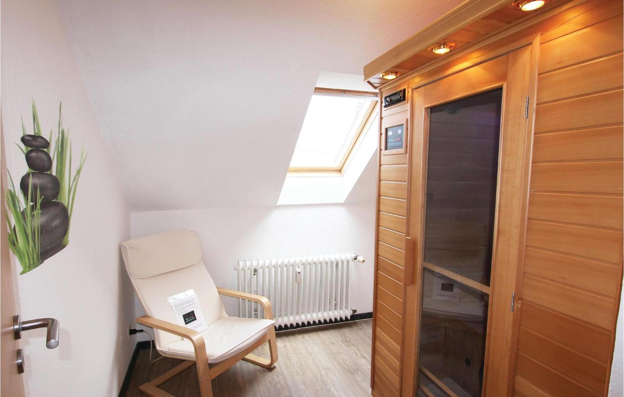Lovely Apartment In Marienmuenster With Sauna 슈나이더슈발렌베르크 외부 사진